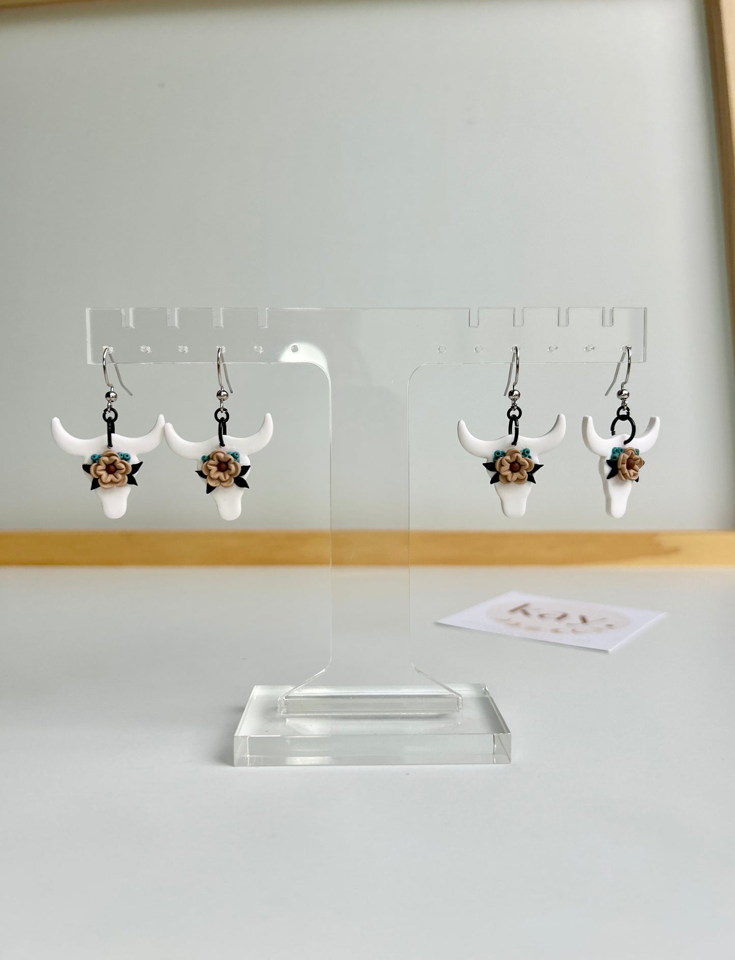 BullSkulls with Flowers